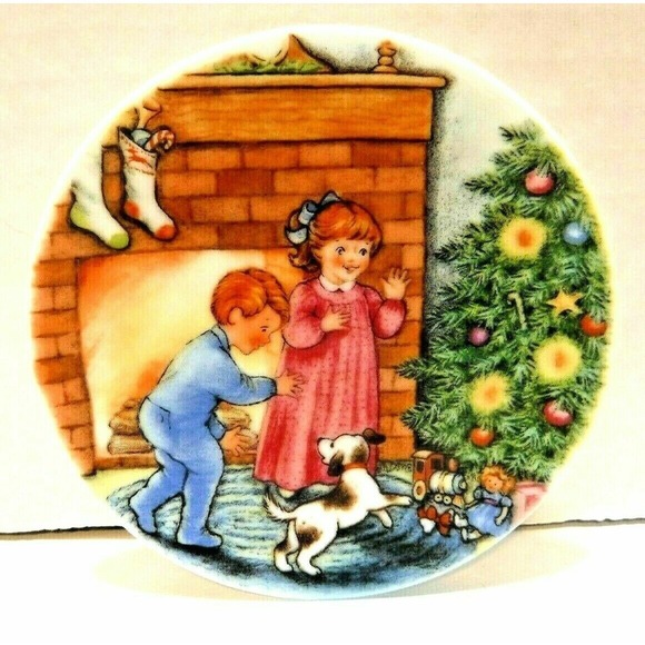 Hallmark Other - Hallmark Ornament - Morning Of Wonder Miniature Porcelain Plate Ornament 1989 ##